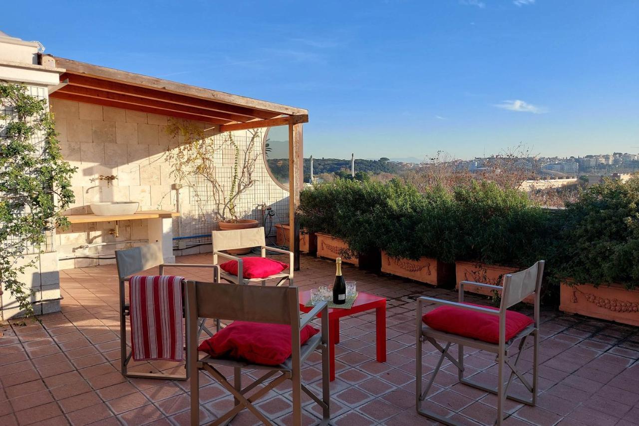 Ferienwohnung Beautiful Loft In Ponte Milvio With Terrace Rom Exterior foto