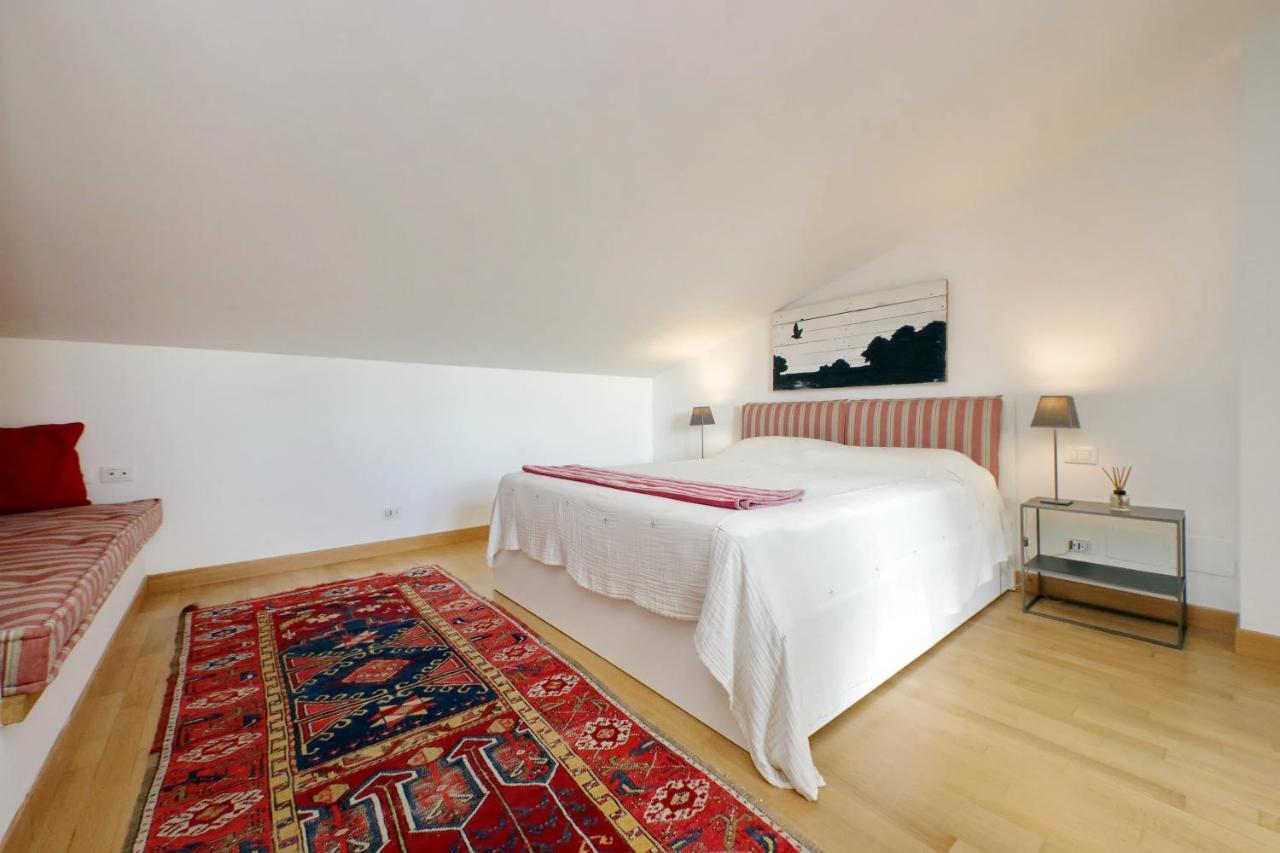 Ferienwohnung Beautiful Loft In Ponte Milvio With Terrace Rom Exterior foto